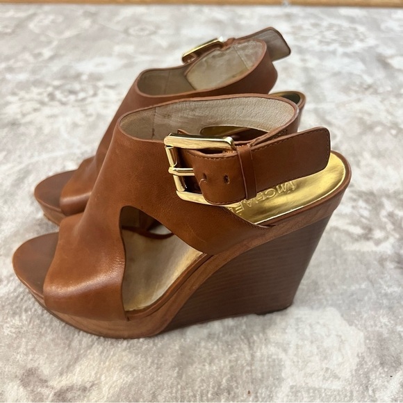 MICHAEL Michael Kors Brown Leather Peep Toe Platform Wedges size 6.5 - Picture 9 of 10